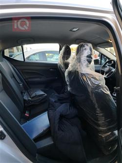 نيسان فيرسا